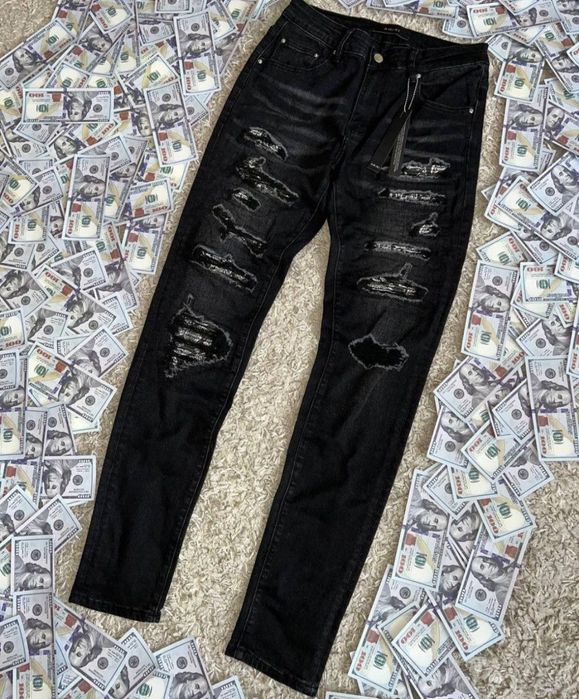 Джинси amiri
Ціна 2599