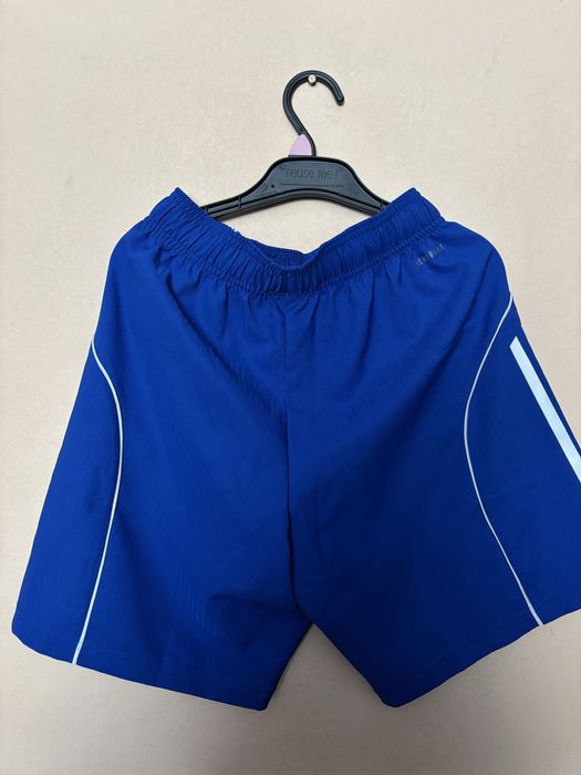 Продам шорти адідас новоі колекції!