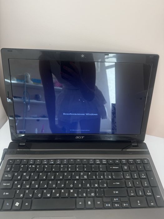 Ноутбук Acer Aspire 5560.