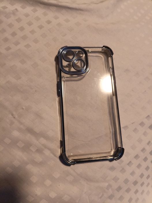 Etui od iPhonów.