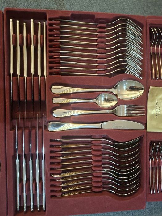 Faqueiro Nivella Solingen Banhado a Ouro 24K – Estojo de Luxo Vintage