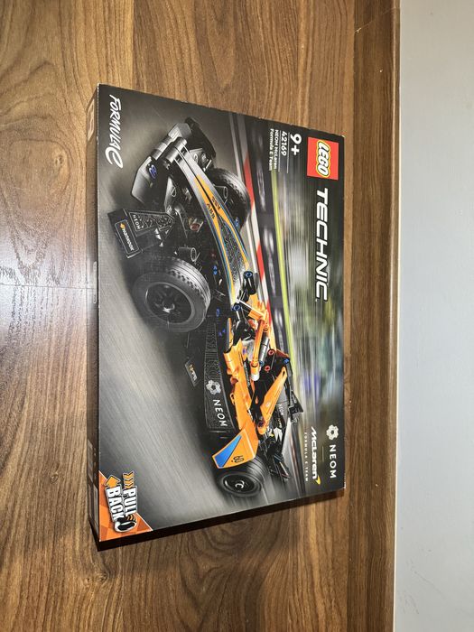 Klocki Lego Technic NOWE McLaren 42169
