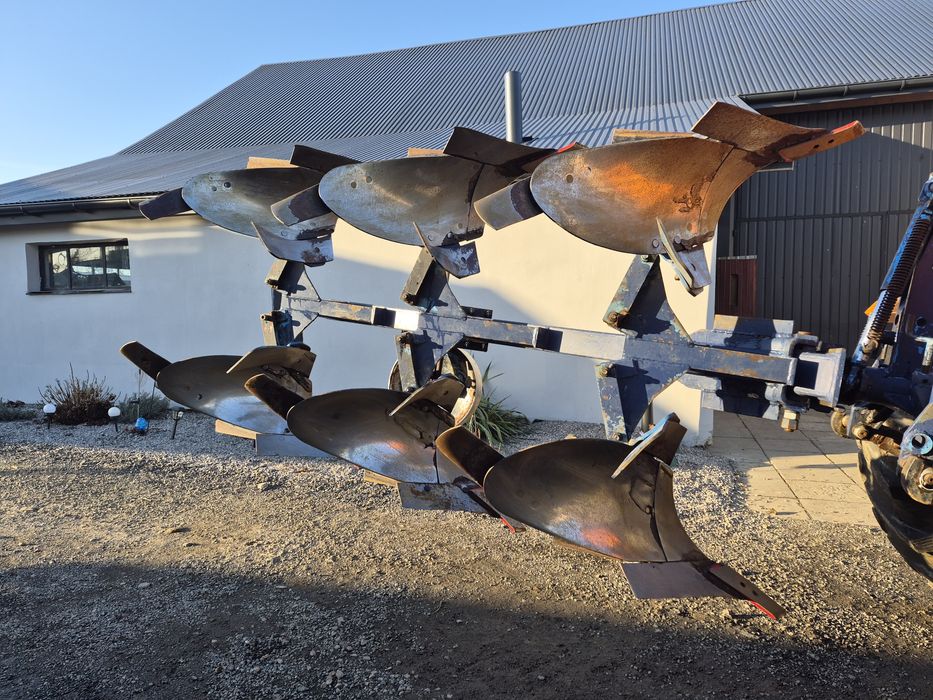 Pług rabewerk 3 skibowy