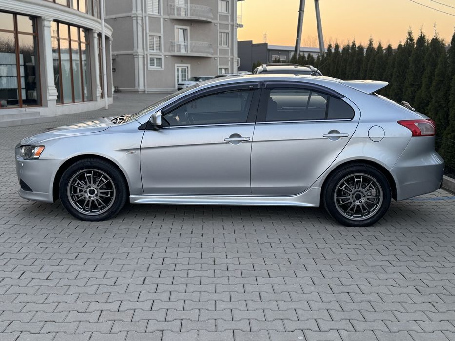 Mitsubishi Lancer X 2.0 Дизель