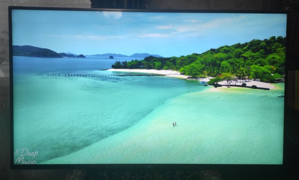 Телевізор LG 50LF652V - 50 дюймів