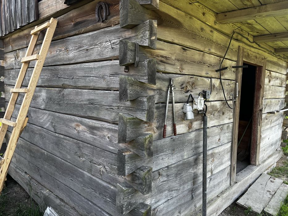 Sprzedam drewniany spichlerz