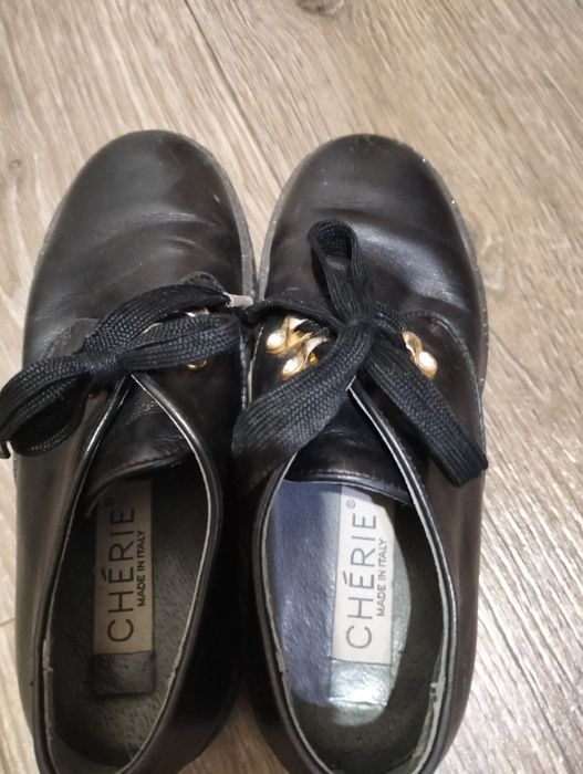 Шкіряні туфлі. 30р.