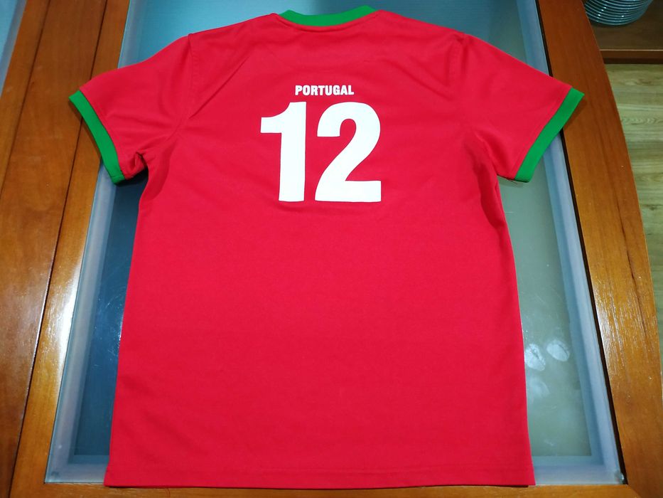 T-shirt de Portugal tamanho 10 anos