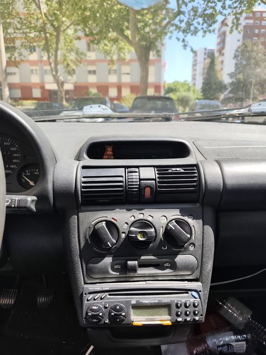 Opel corsa b de 99