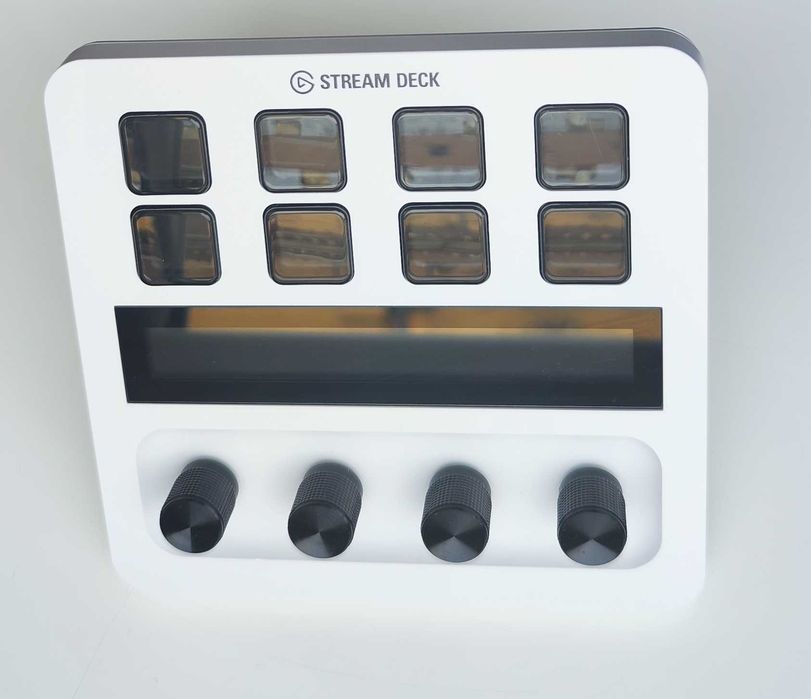 Контролер для стрімінгу Elgato Stream Deck+ plus white 10GBD9901