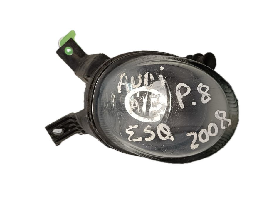 Farol nevoeiro frente esquerdo AUDI A3 Sportback (8PA)