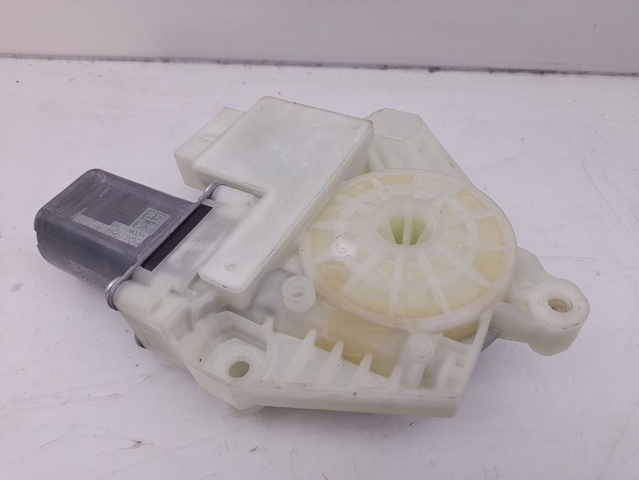 Motor vidro trás direito VOLKSWAGEN Golf VII (5G1, BQ1, BE1, BE2)