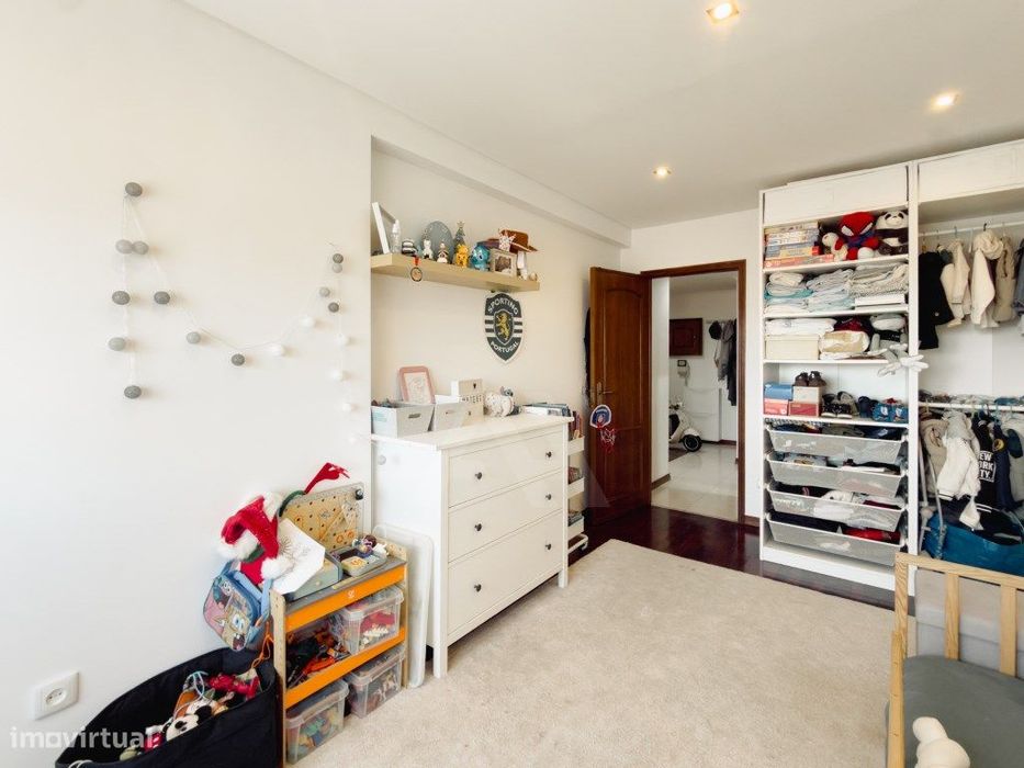 Apartamento T2 em São Marcos com Garagem
