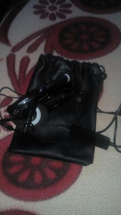 Plantronics наушники