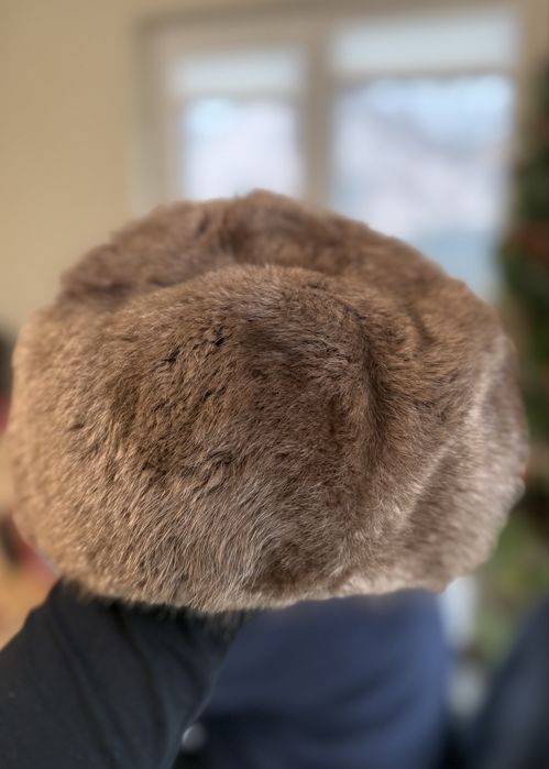 Продам вінтажну хутряну шапку Mitzi Lorenz