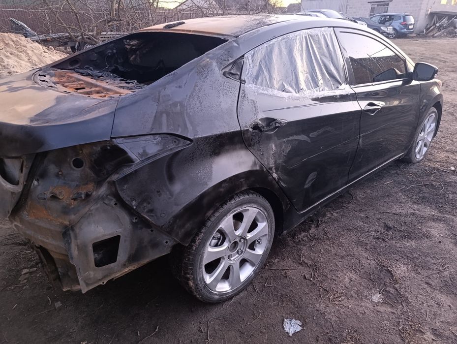 Продам Хюндай.HYUNDAI після дтп,підпал
