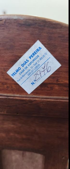 Cadeira Antiga bem conservada