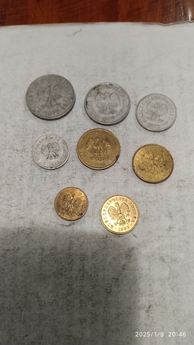 Меняю монеты на монеты или продам .