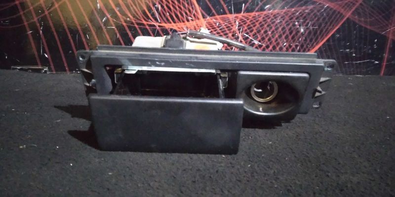 Kit Cinzeiro Honda Civic Vi Fastback (Ma, Mb)
