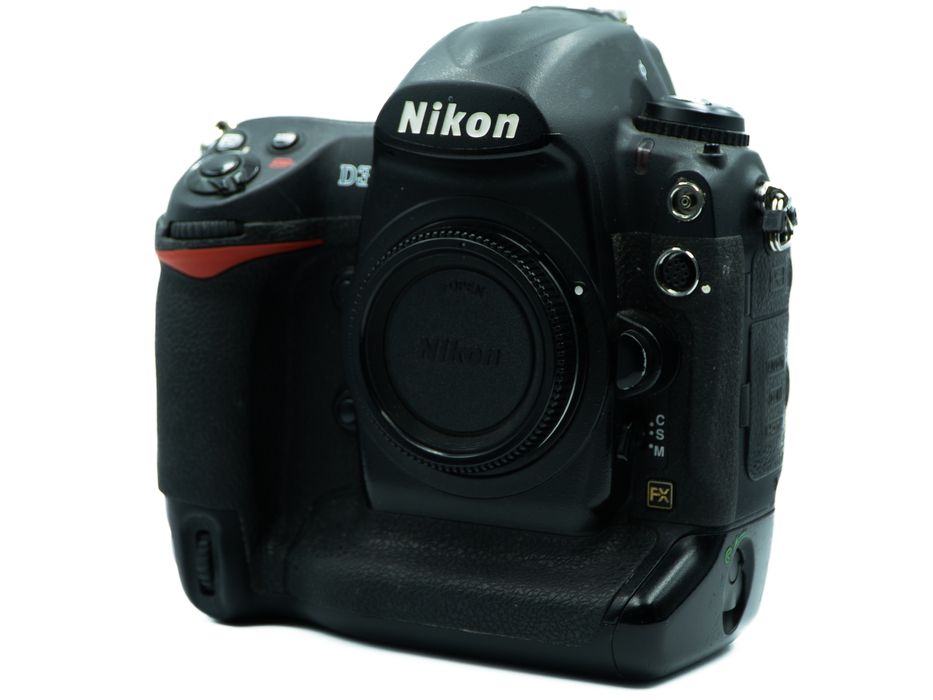 Lustrzanka Nikon D3 korpus z ładowarką - przebieg 155882