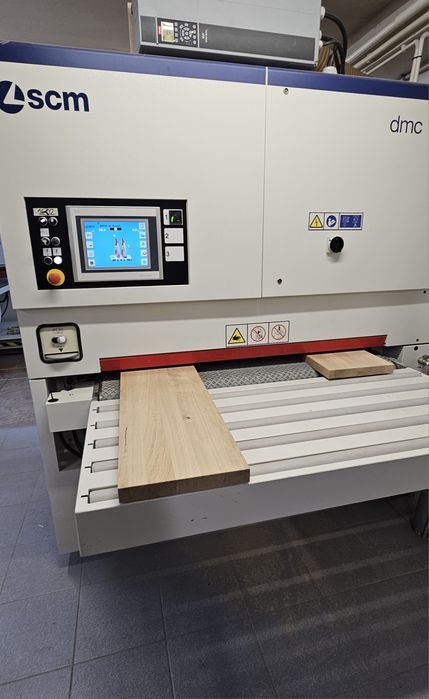 Usługi Szlifowania szlifierka szerokotasmowa 1350mm  cnc