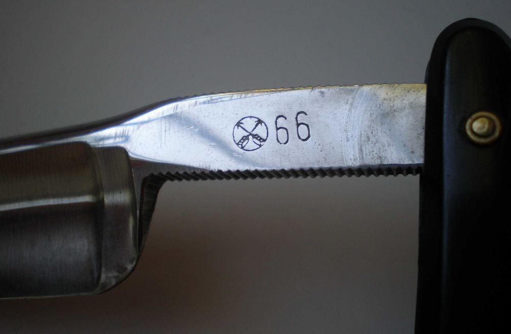 Опасная бритва double arrow 66