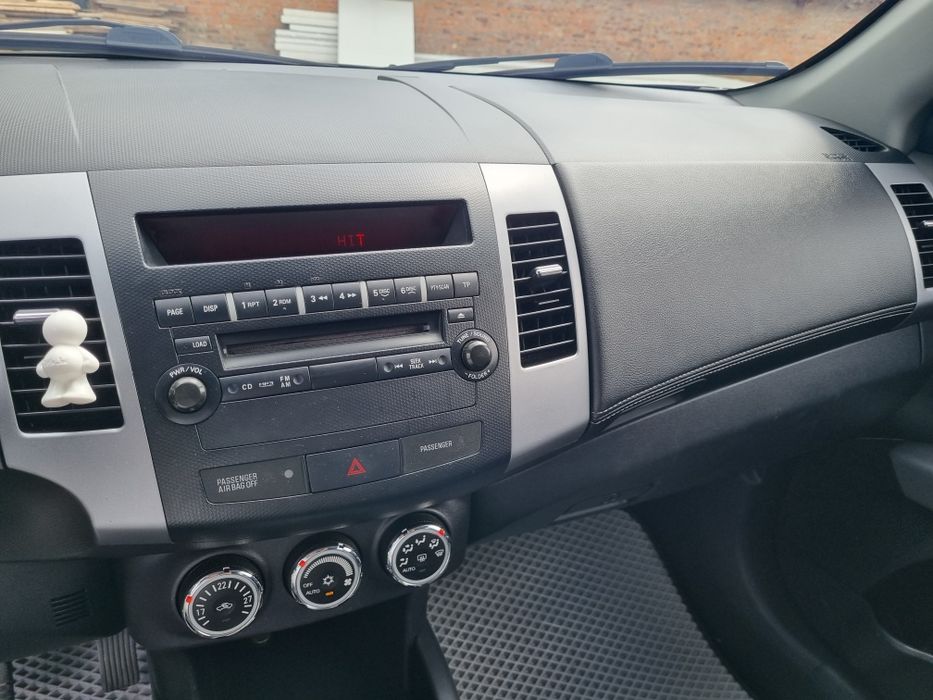 Peugeot 4007 2010 р.2.2 дизель автомат.
