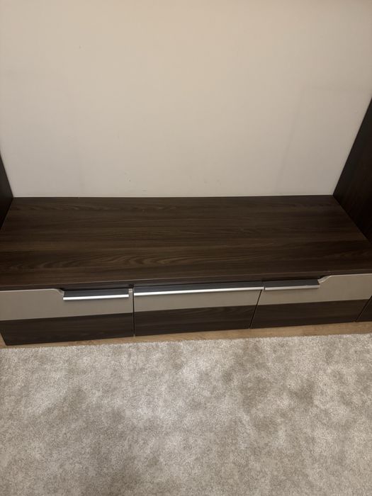 Meblościanka szafa rtv półka