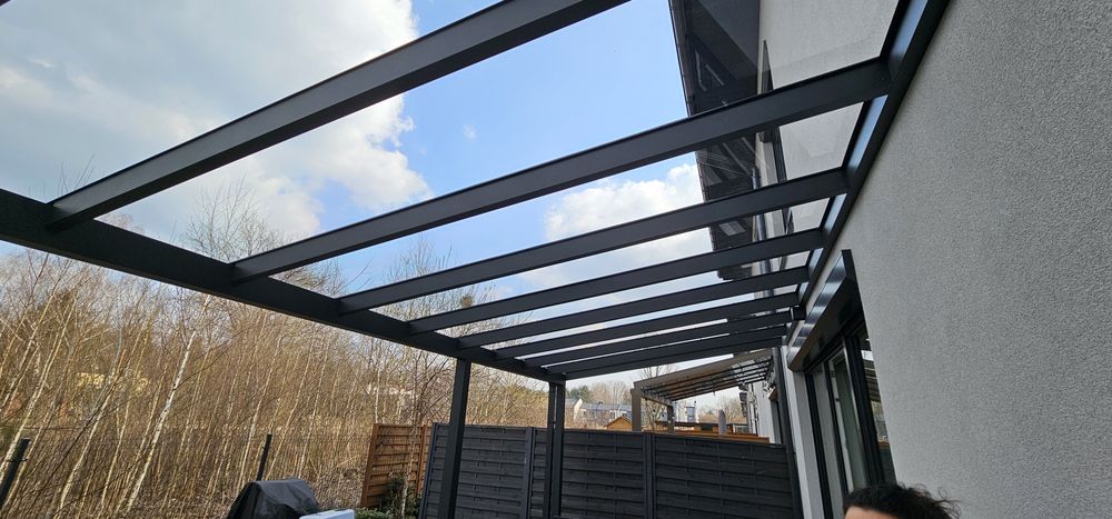Pergola Aluminiowa Zadaszenie tarasu 6x3m ruchome ścianki, rolety