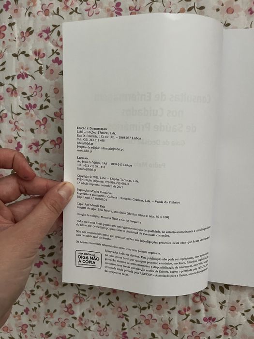 Livro Consultas de Enfermagem nos cuidado de saude primarios