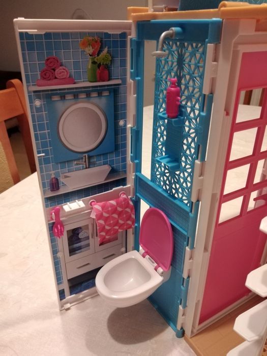 Domek walizka Barbie
