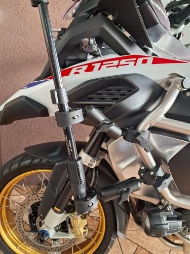 Selfiestick 200cm długość do insta360 itp

Odbiór 
Wysyłka 20zł InPost