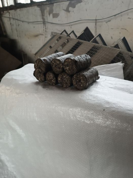 Продам паливний брикет