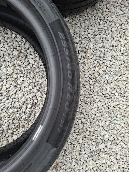 Pirelli Pzero 255/40/20 2 sztuki rocznik 2020