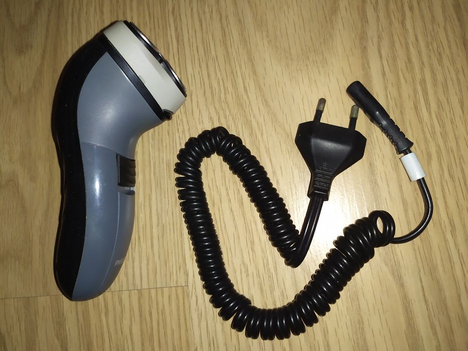 Электробритва Philips 6900,в хорошем состоянии