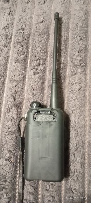 Продам рацію Baofeng uv5r 8w