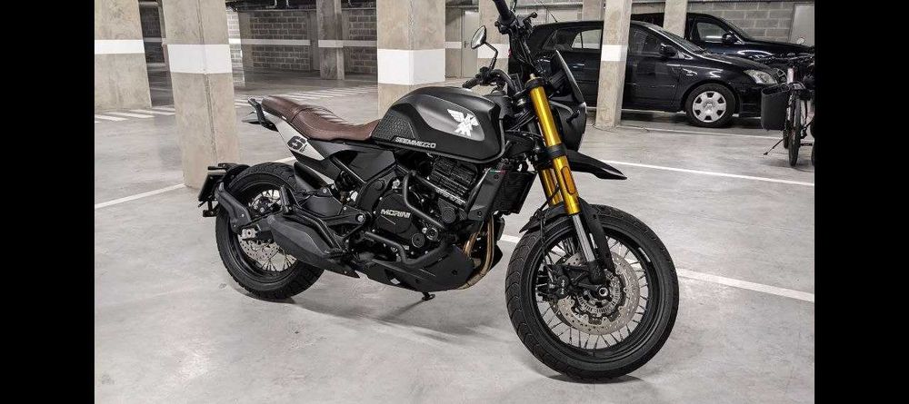 Moto Morini Seiemmezzo SCR 650 - 2024 - 6.550 km - c/ Garantia oficial
