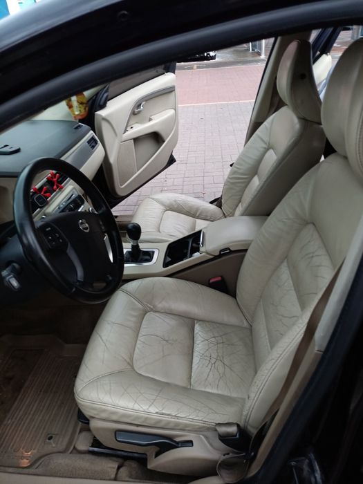 volvo v 70 2007 2.4