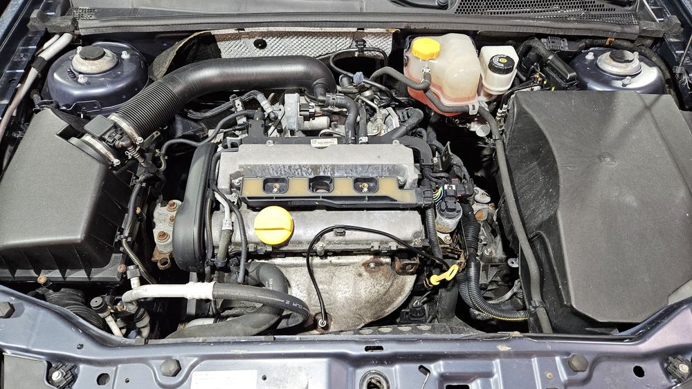 Silnik 1.8 122km 125km z18xe opel vectra c signum astra meriva zafira