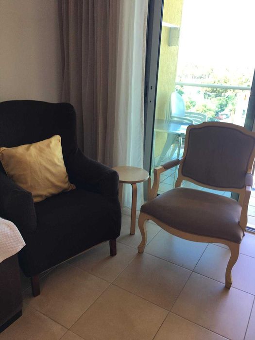 Alugo T2  com garagem monte gordo