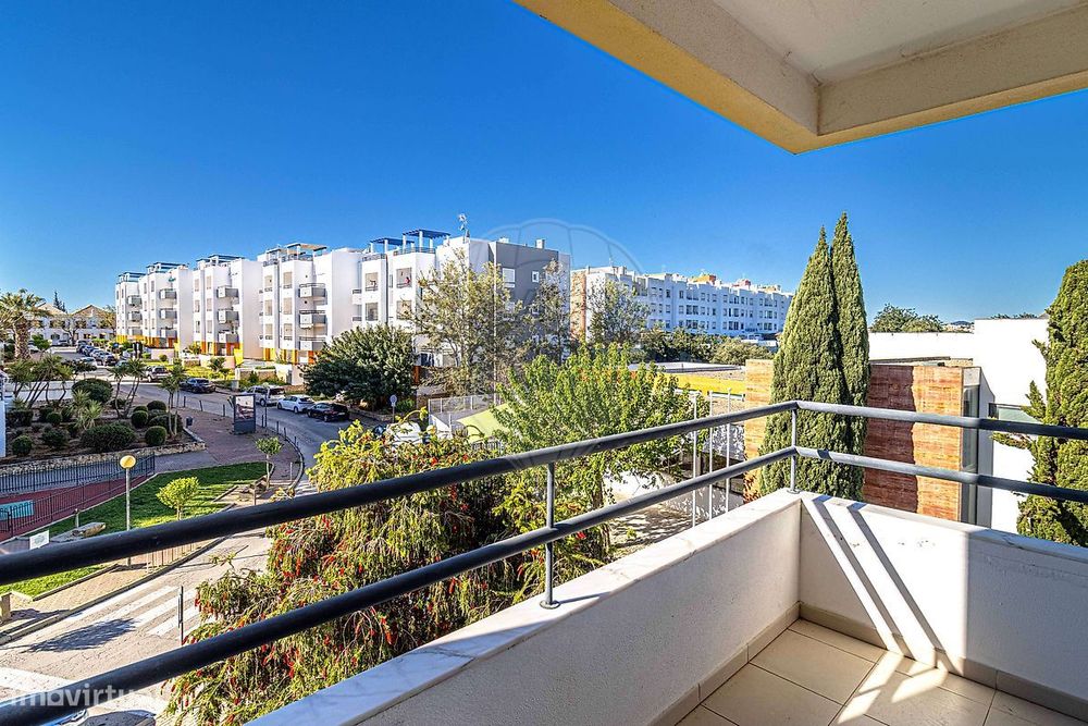 Apartamento T2 para venda — Tavira (Santa Maria E Santiago), Faro