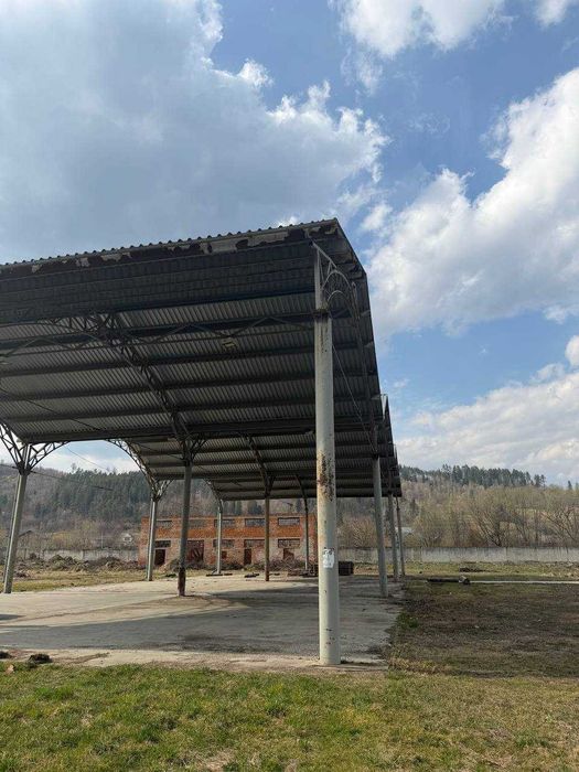 Потужний логістичний хаб або комерція
