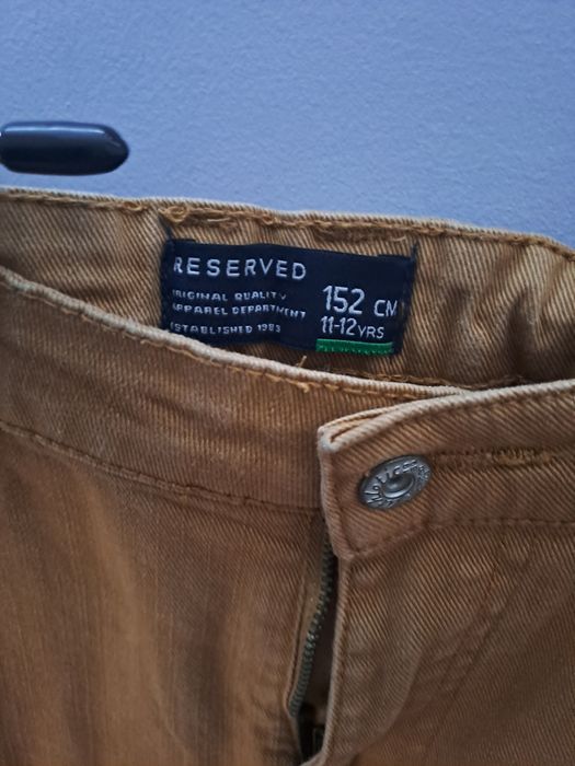 Spodnie Reserved  152