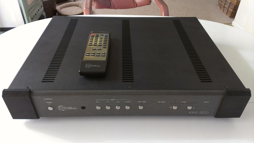 Amplificadores  Luxman lv 105u  híbrido  e Meridian 201 MKII e Advance Acoustic  MAP 305 imaculados