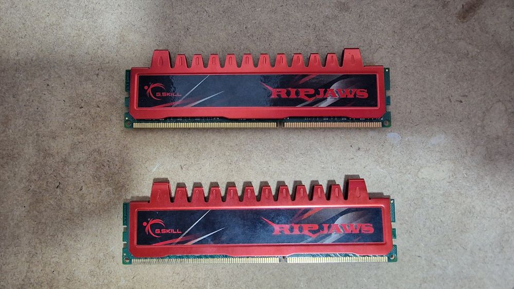 2 x 2gb Ddr3 Ripjaws 1600mhz