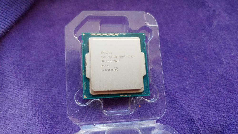 Процессор Intel Pentium G3420 3220 3.2GHz/5GT/сокет 1150/ video-1.7 GB