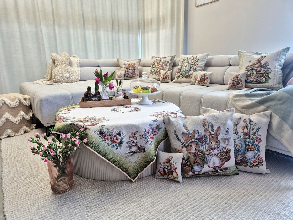 Obrus Wielkanocny 100x100 cm 1344VE z Zajączkami