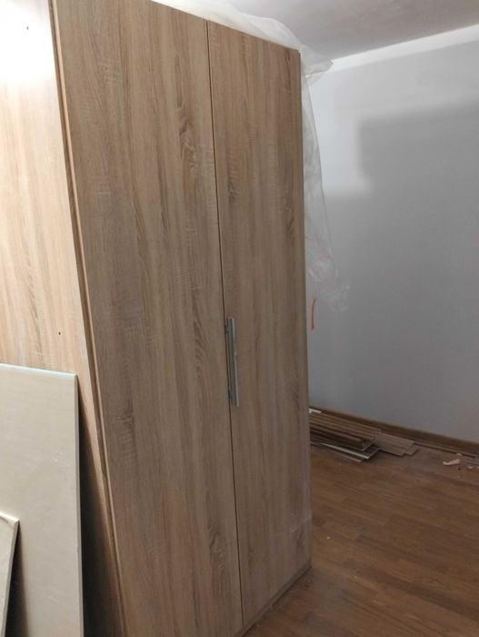 szafa rogowa oraz szafa duża