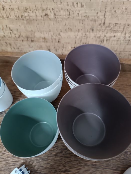 (Promo NATAL) Caixa com porcelanas variadas