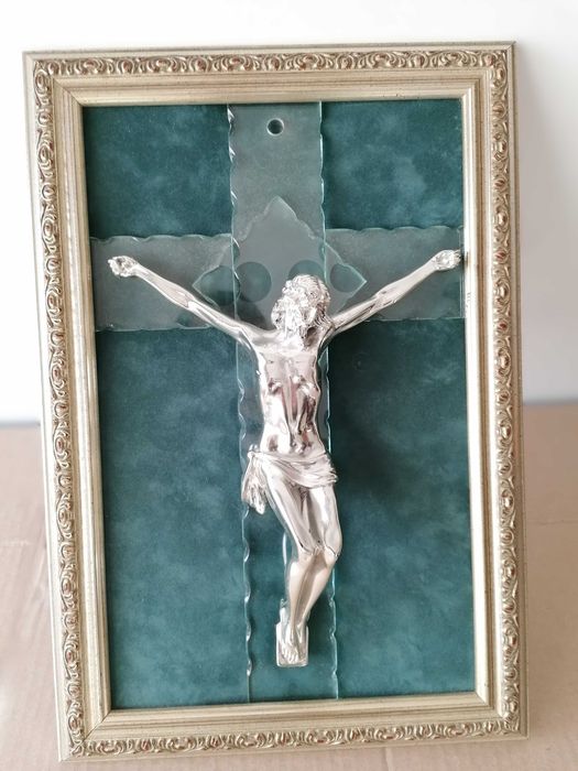 Crucifixo de parede antigo (década de 80)